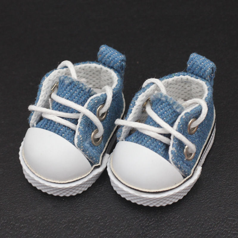 canvas shoes
